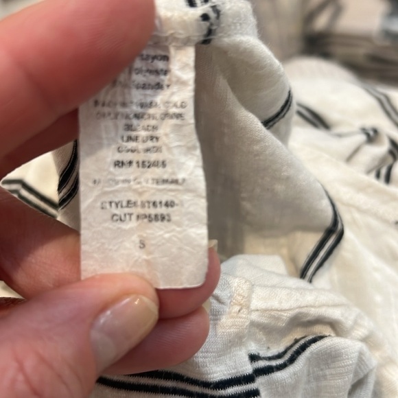 Papermoon White and Cream Tank Top Relaxed Fit size small. - Picture 7 of 7